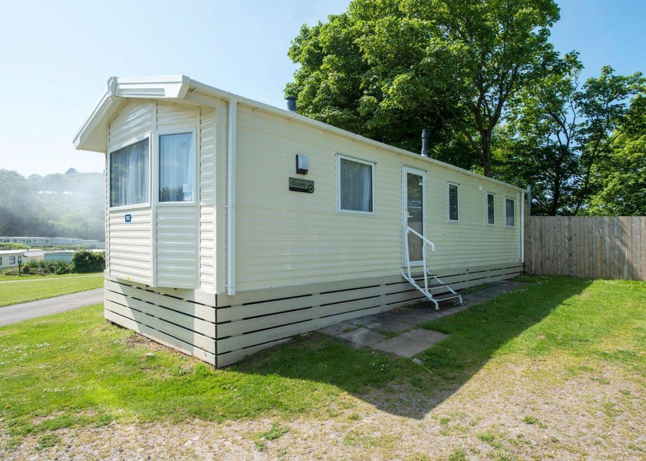 Sandaway Beach Holiday Park Combe Martin Exterior photo